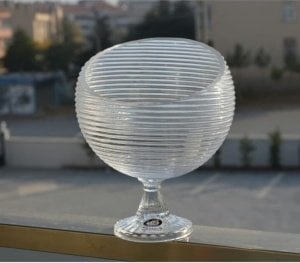 ÇİZGİLİ EĞİK SUNUM KASE