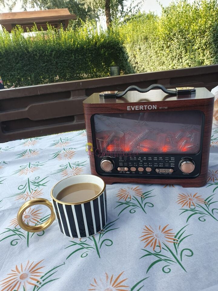 Şömine Görünümlü Nostaljik Radio