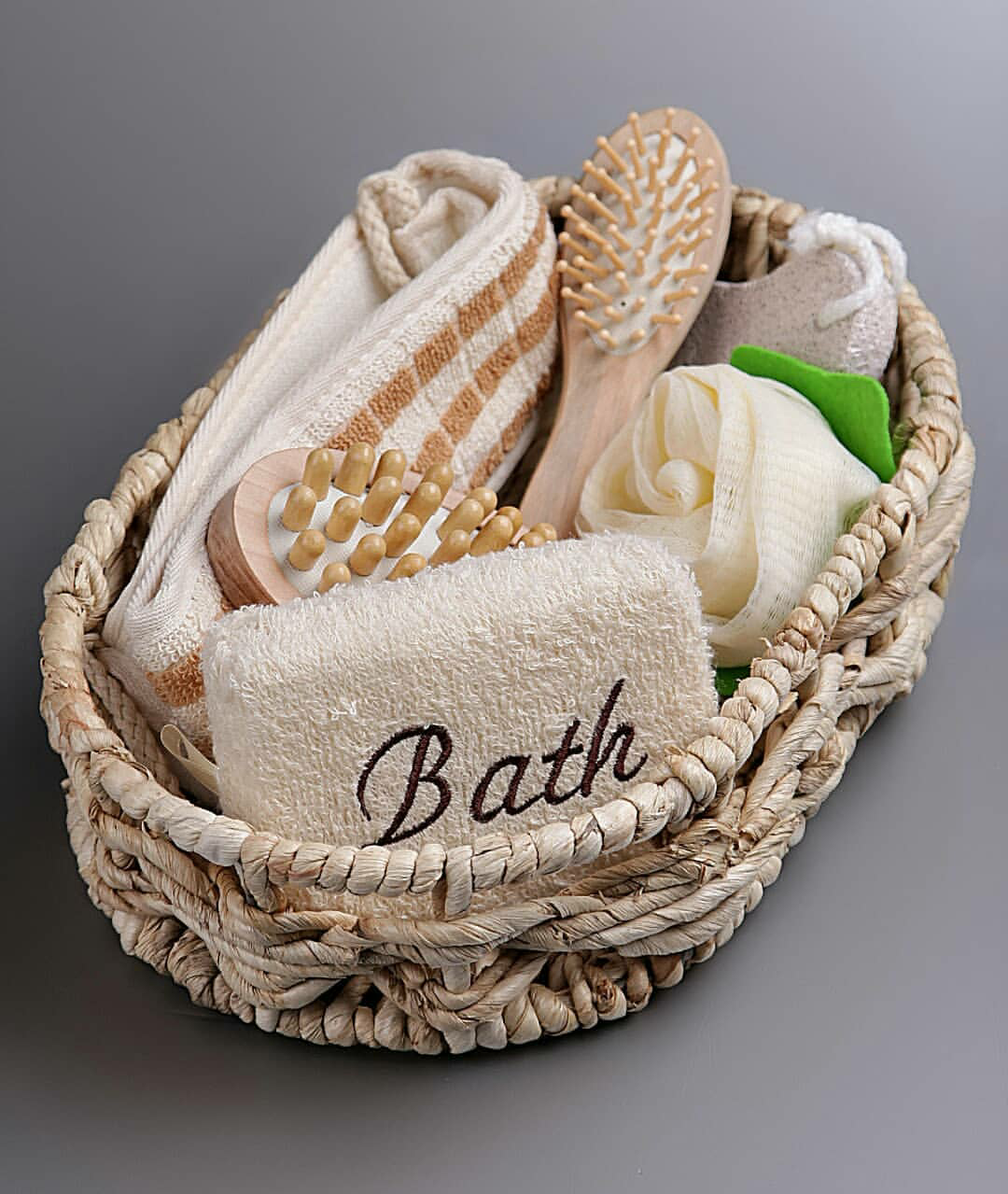 HASIR OVAL SEPETTE BANYO SETİ